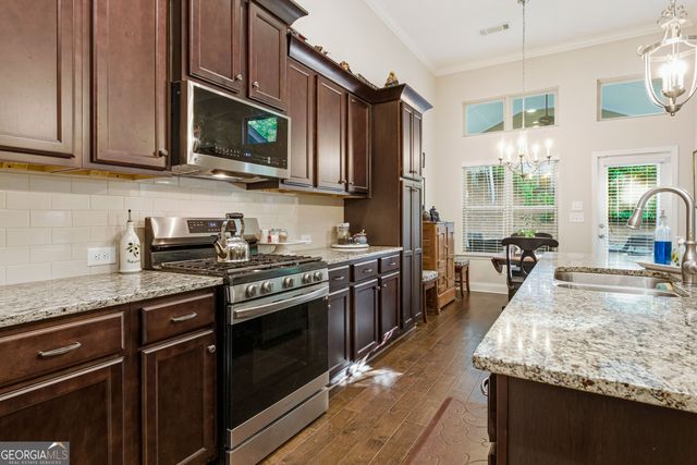 2668 Limestone Creek Drive, Gainesville, GA 30501