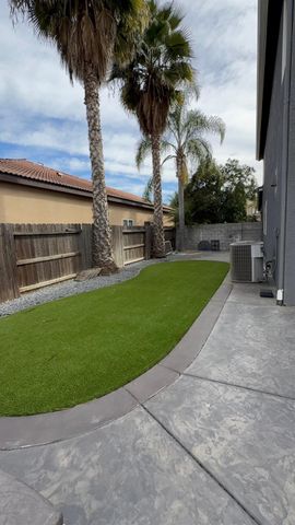 2689 Glade Avenue, Madera, CA 93637