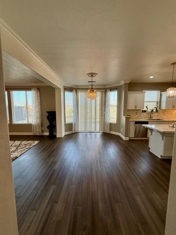 2689 Glade Avenue, Madera, CA 93637