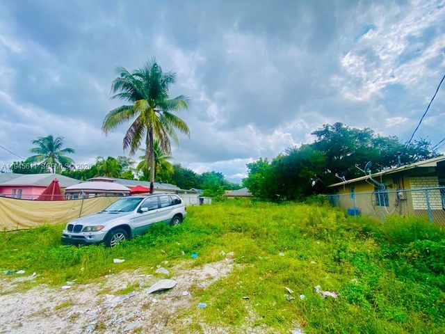 6238 NW 1st Ave, Miami, FL 33150