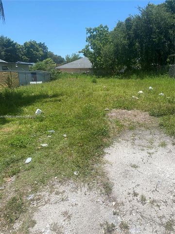 6238 NW 1st Ave, Miami, FL 33150
