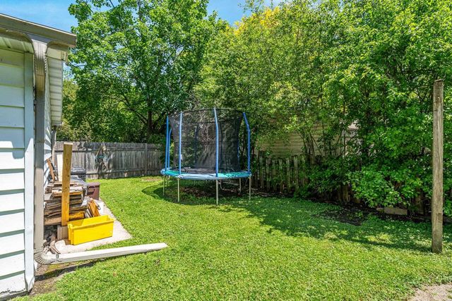 390 ELM STREET, Menasha, WI 54952