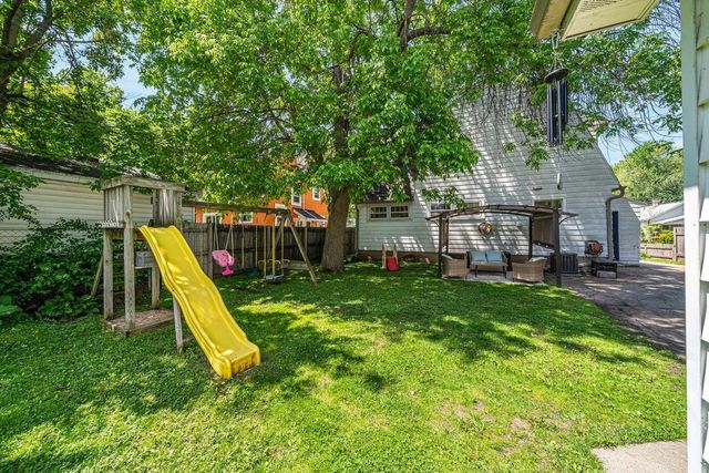 390 ELM STREET, Menasha, WI 54952