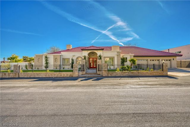 8755 Hickam Avenue, Las Vegas, NV 89129