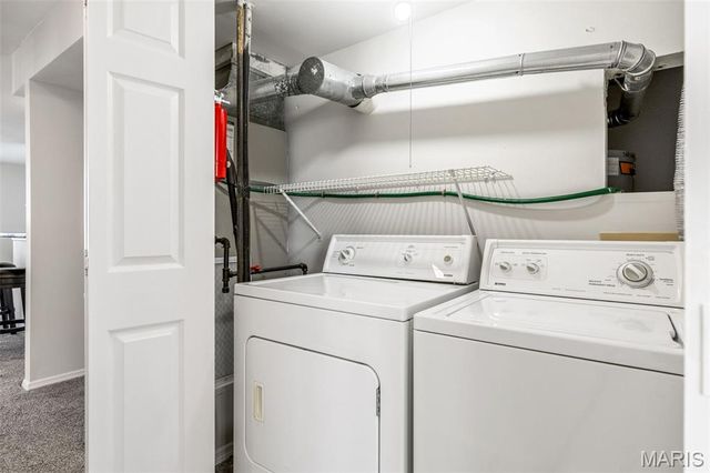 1524 Whispering Creek Drive A, Ballwin, MO 63021