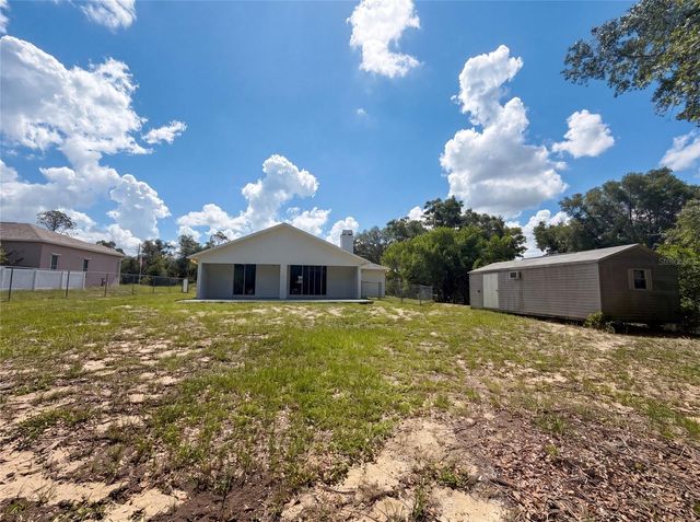 8383 PINEWOOD AVENUE, Brooksville, FL 34613
