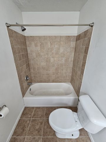 3831 West End Ave Apt 31, Nashville, TN 37205