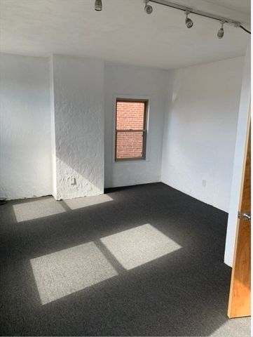 288 Sumner 3, Boston, MA 02128