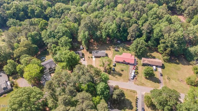 519 Nixon Drive, Sanford, NC 27330