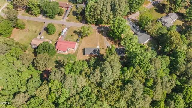 519 Nixon Drive, Sanford, NC 27330