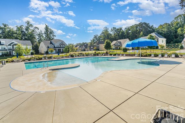5219 Larewood Drive, Charlotte, NC 28215