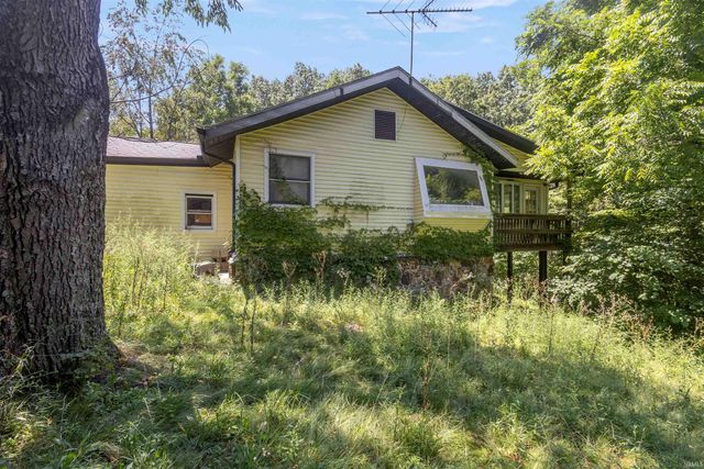 6269 E State Road 54, Bloomfield, IN 47424