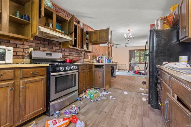 6269 E State Road 54, Bloomfield, IN 47424