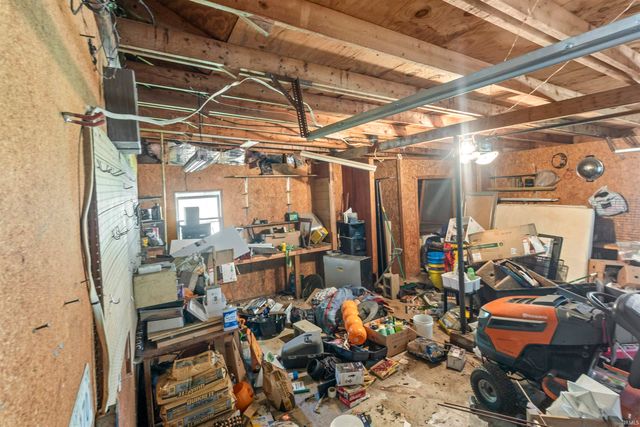 6269 E State Road 54, Bloomfield, IN 47424