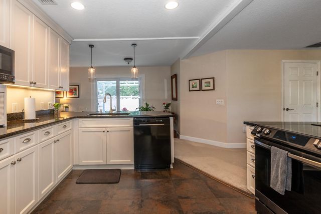 36329 N COUNTY ROAD 44A, Eustis, FL 32736