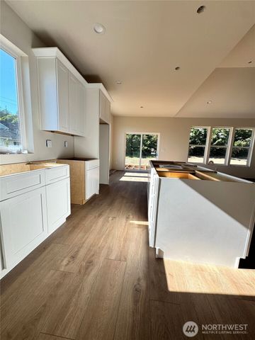 750 Odell Road, Blaine, WA 98230