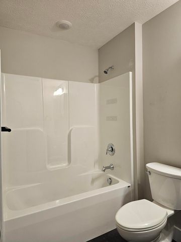 920 Old Nursery Trail 920 Old Nursery Trail, Troy, OH 45373