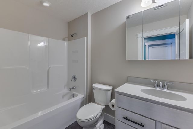 920 Old Nursery Trail 920 Old Nursery Trail, Troy, OH 45373