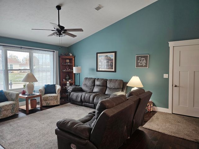 920 Old Nursery Trail 920 Old Nursery Trail, Troy, OH 45373