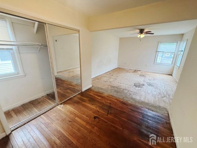 884 Sylvia Place, Woodbridge Proper, NJ 07095