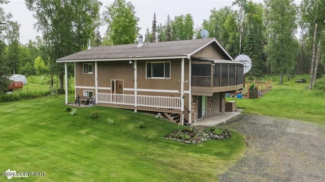 41555 Grove Avenue, Soldotna, AK 99669