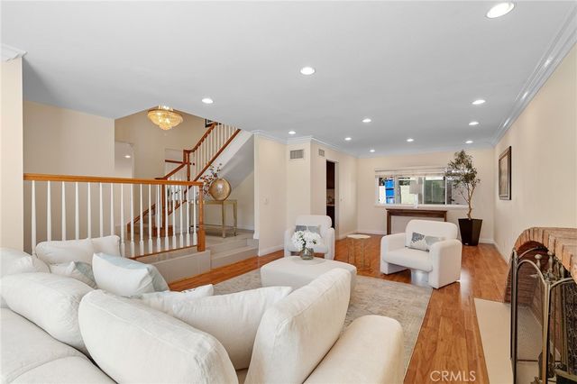 6053 Lawrence, Cypress, CA 90630