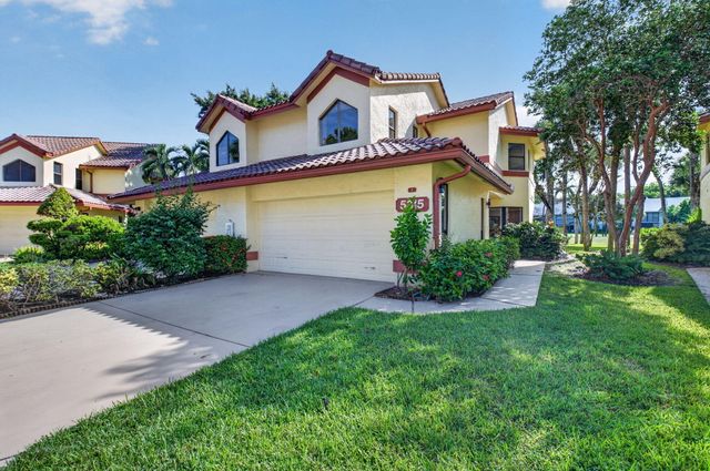5315 10TH FAIRWAY Drive 2, Delray Beach, FL 33484