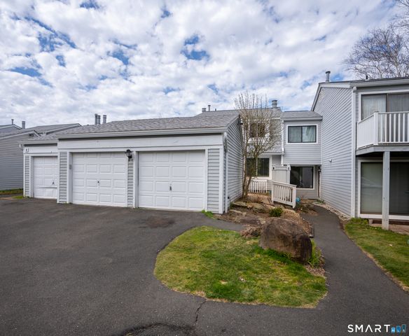 6 Peddlars Drive 6, Branford, CT 06405