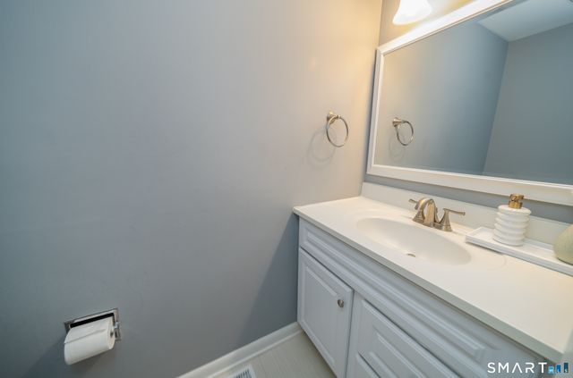 6 Peddlars Drive 6, Branford, CT 06405