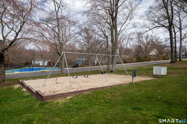 6 Peddlars Drive 6, Branford, CT 06405