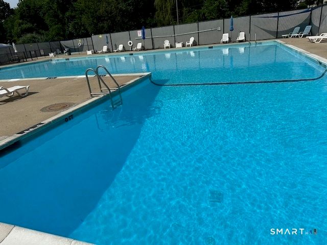 6 Peddlars Drive 6, Branford, CT 06405