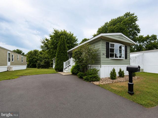 305 WILSON DR, Fairless Hills, PA 19030