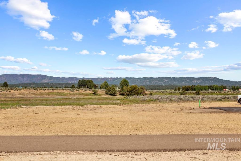 L2 B2 Lazy River Street, Cascade, ID 83611 photo 2