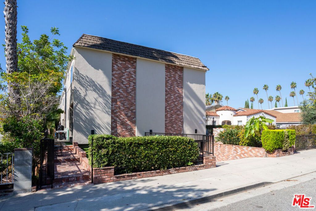 1434 Berkeley Street, Santa Monica, CA 90404 — exterior
