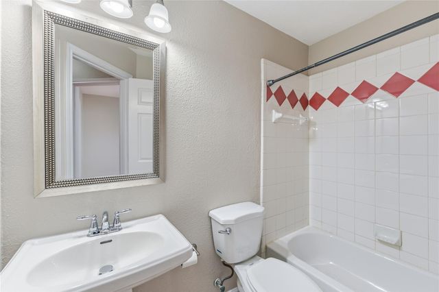 4930 Bryant Ridge Road, Houston, TX 77053