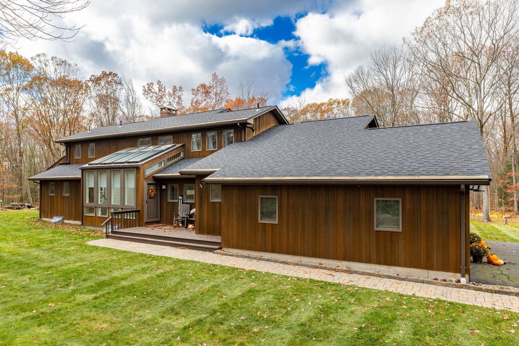 195 County Line Road, Harwinton, CT 06791