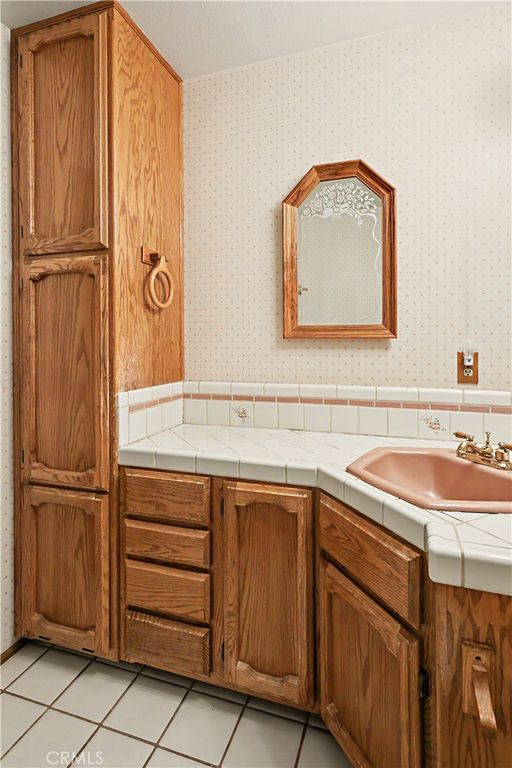 Image 29 of property listing at 3058 El Capitan, Merced, CA 95340