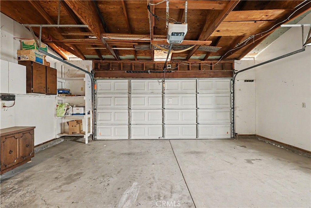 Image 35 of property listing at 3058 El Capitan, Merced, CA 95340