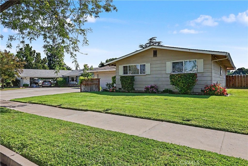 Image 4 of property listing at 3058 El Capitan, Merced, CA 95340