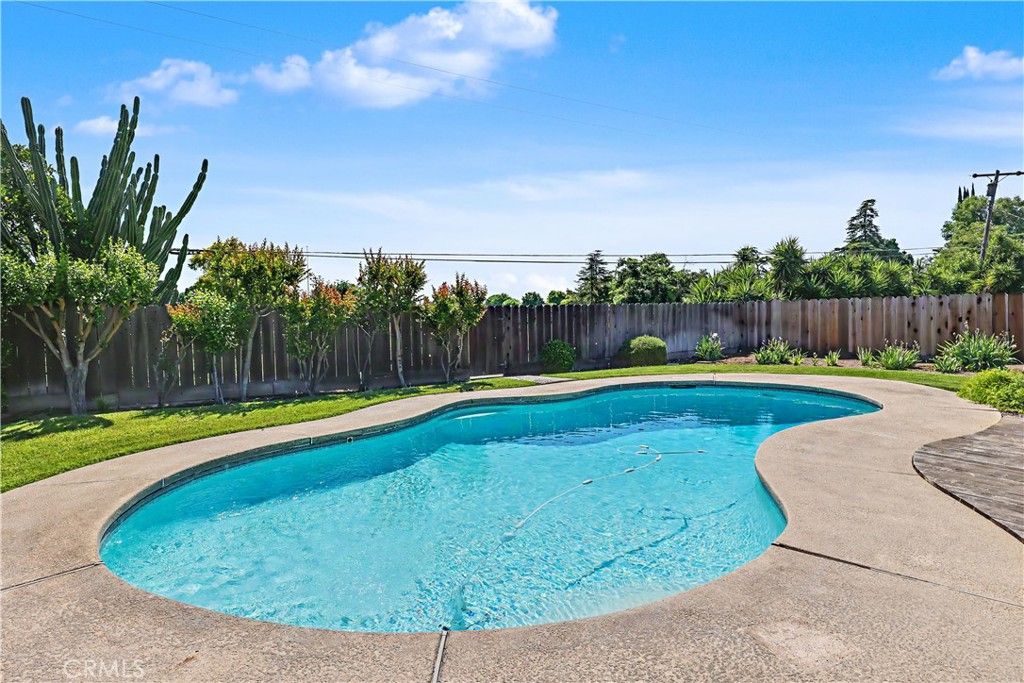 Image 40 of property listing at 3058 El Capitan, Merced, CA 95340