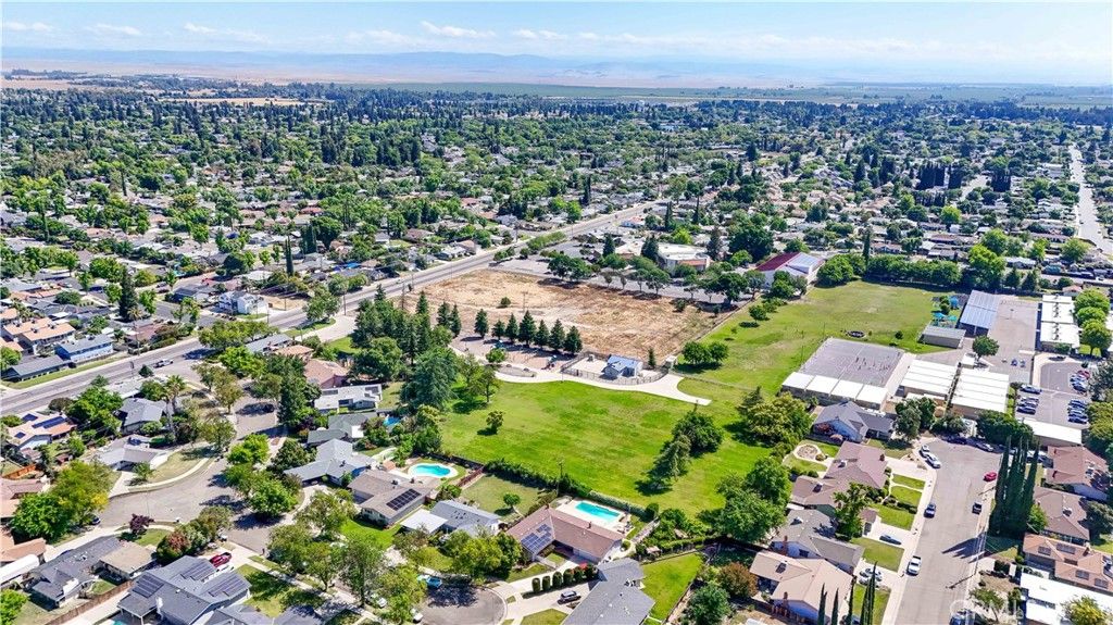 Image 49 of property listing at 3058 El Capitan, Merced, CA 95340