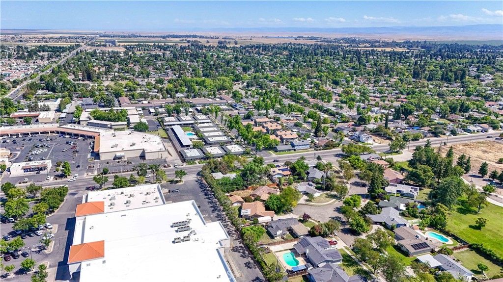 Image 53 of property listing at 3058 El Capitan, Merced, CA 95340