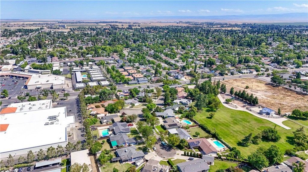 Image 54 of property listing at 3058 El Capitan, Merced, CA 95340