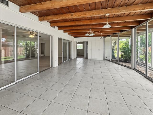 3041 TYRONE LANE, Sarasota, FL 34239