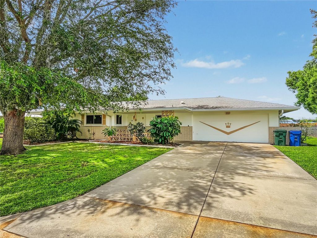 3041 TYRONE LANE, Sarasota, FL 34239