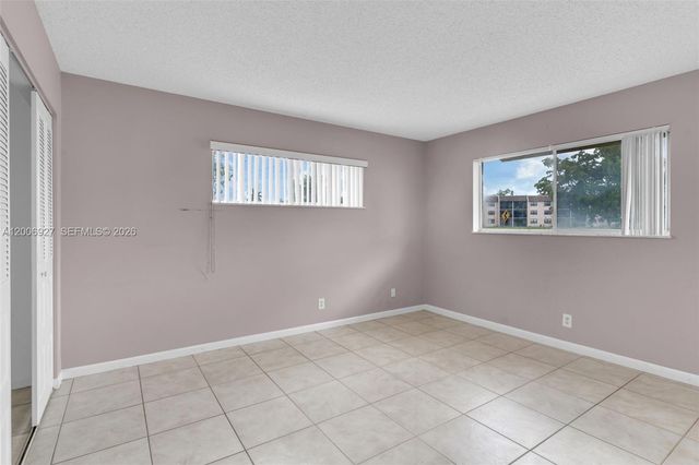2950 NW 106th ave 10, Sunrise, FL 33322