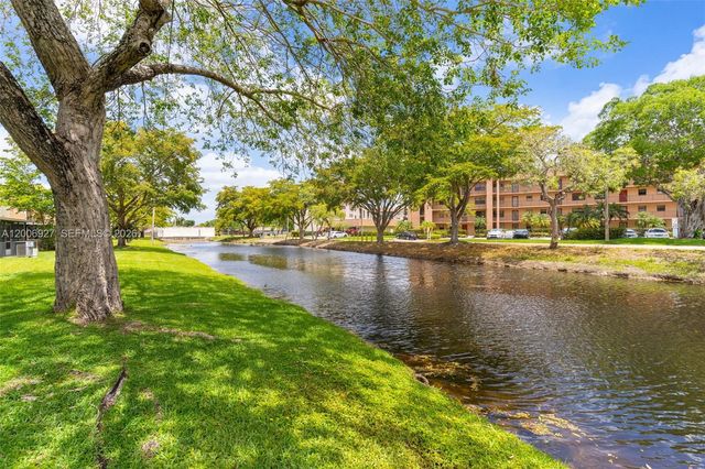 2950 NW 106th ave 10, Sunrise, FL 33322