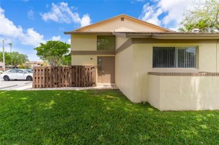 2950 NW 106th ave 10, Sunrise, FL 33322