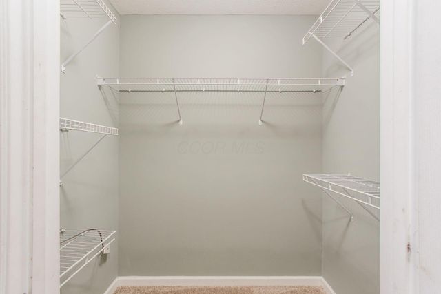 372 Dysar Run Drive, Blacklick, OH 43004