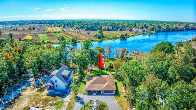 3637 Choppee Rd., Georgetown, SC 29440